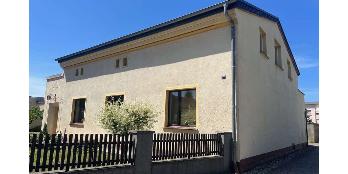 Einfamilienhaus Forst - 7 Zimmer, 168 m&sup2;, 165.000&euro; | Angebot:26950523