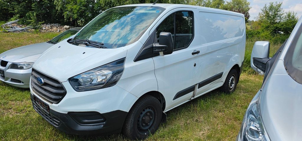 Ford Transit Custom 66.000 km 10.650 € Briesen 03096