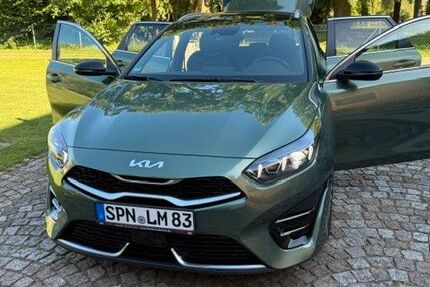 Kia ceed Sportswagon 21.000 km 25.999 &euro; Guhrow 03096