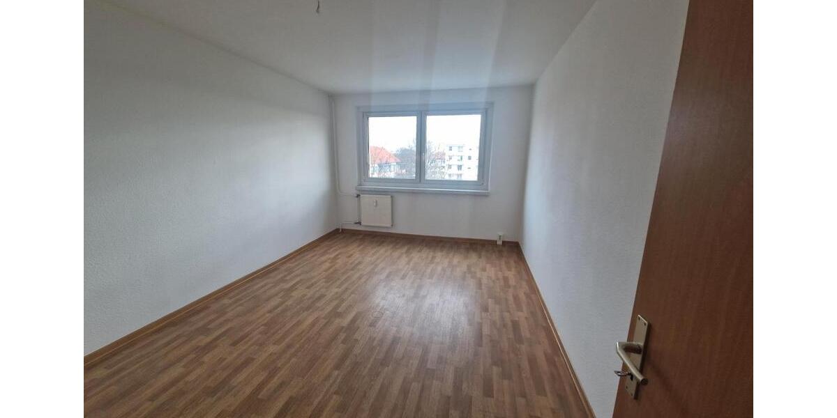 Etagenwohnung Cottbus Sachsendorf - 5 Zimmer, 120 m&sup2;, 903&euro; | Angebot:25304614