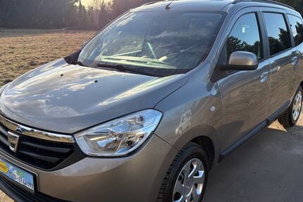 Dacia Lodgy 123.000 km 5.990 &euro; Tschernitz 03130