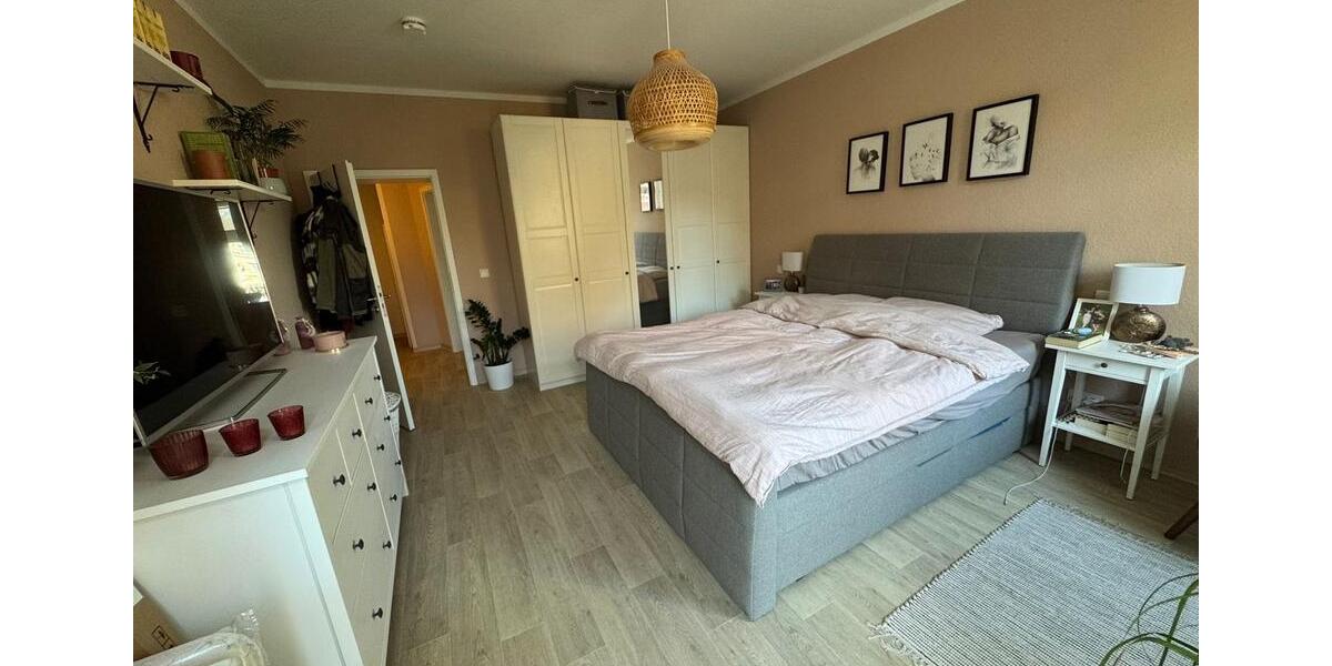 gepflegte großzügige 2 Zimmer Wohnung in der Stadtmitte Nähe Uni 2 zimmer