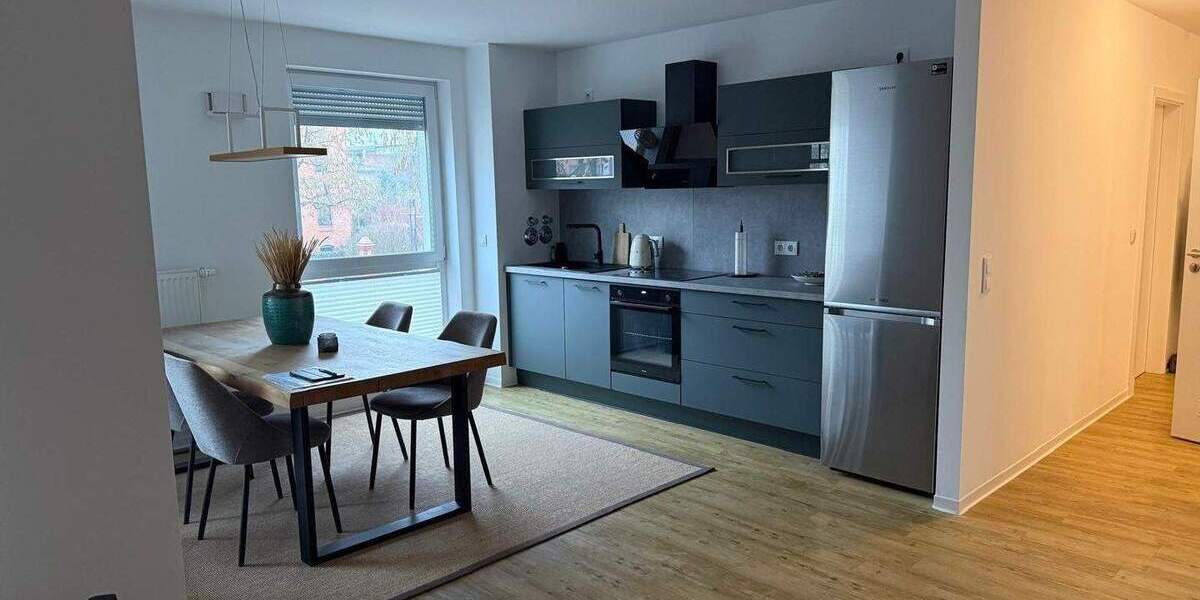 Etagenwohnung Cottbus Mitte - 2 Zimmer, 61 m&sup2;, 770&euro; | Angebot:25275377